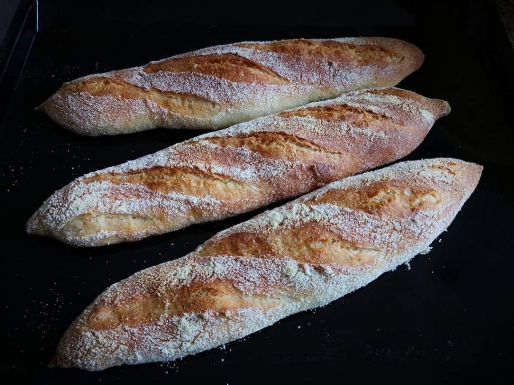 Sauerteigbaguette mit Roggenanteil - BmF - Backen mit Freunden